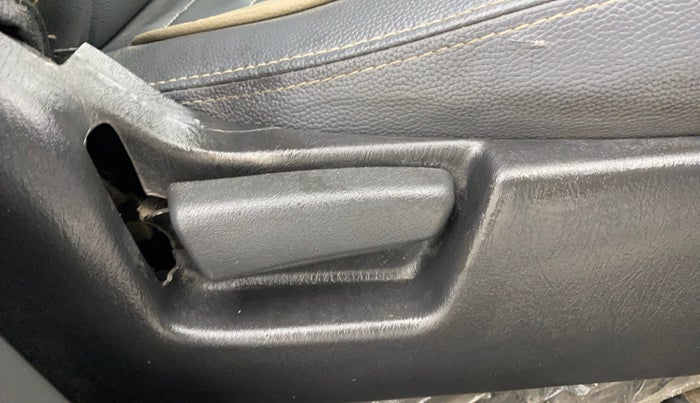 2016 Maruti Alto K10 VXI AMT, Petrol, Automatic, 56,360 km, Driver Side Adjustment Panel