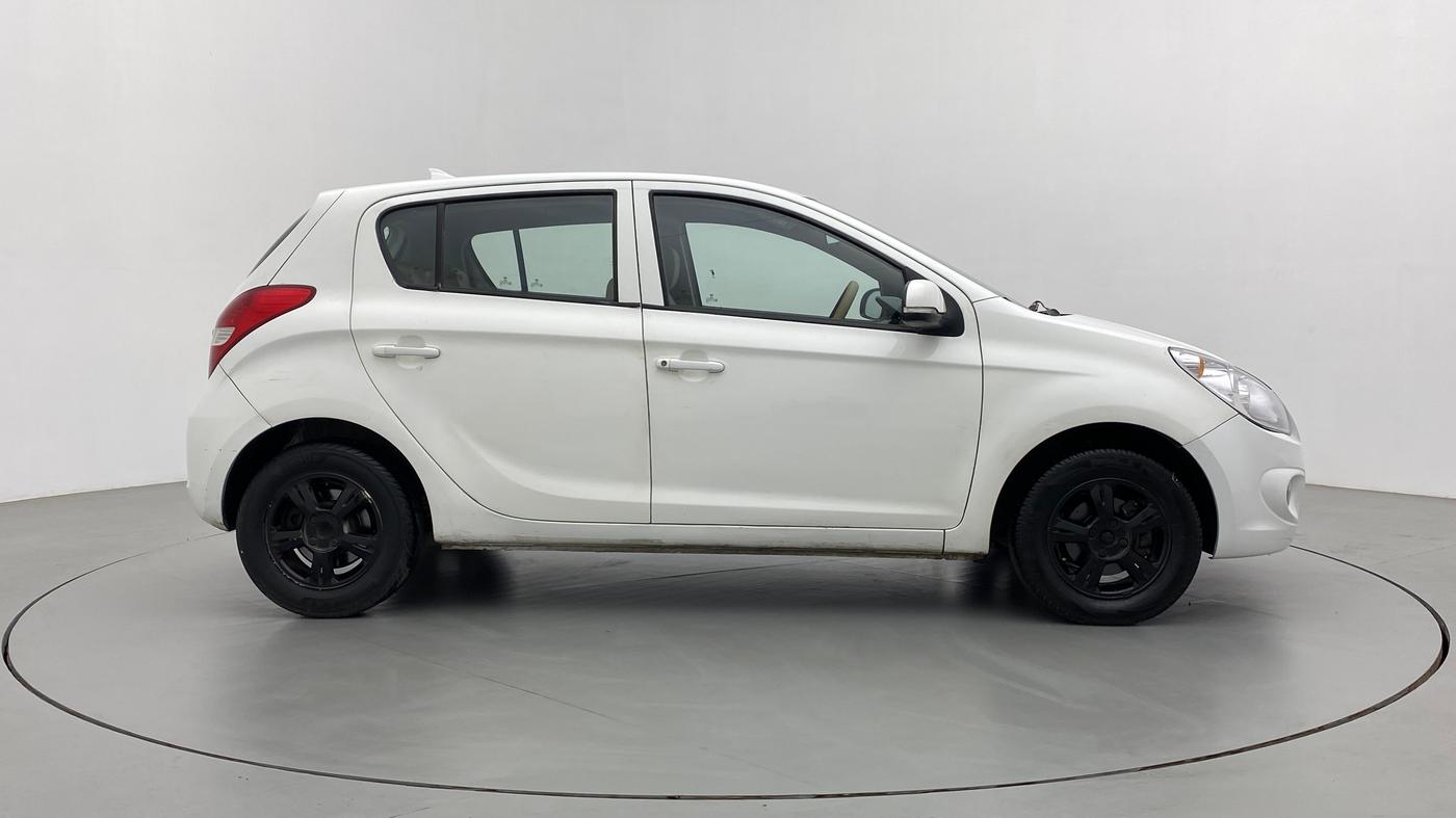 2011 Hyundai i20 ASTA 1.4 AT, Petrol, Automatic, 62,482 km, Right Side View