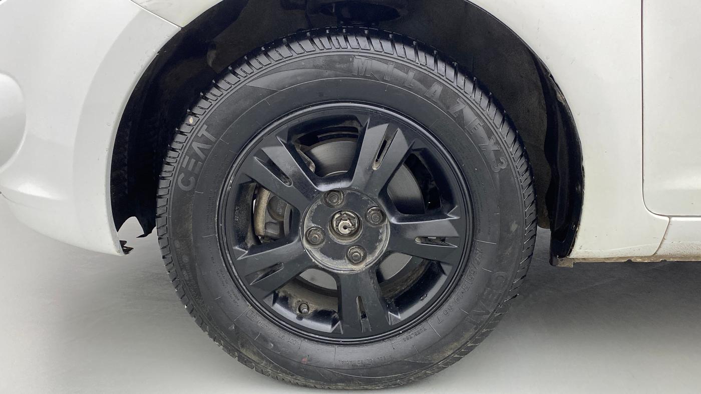 2011 Hyundai i20 ASTA 1.4 AT, Petrol, Automatic, 62,482 km, Left Front Wheel