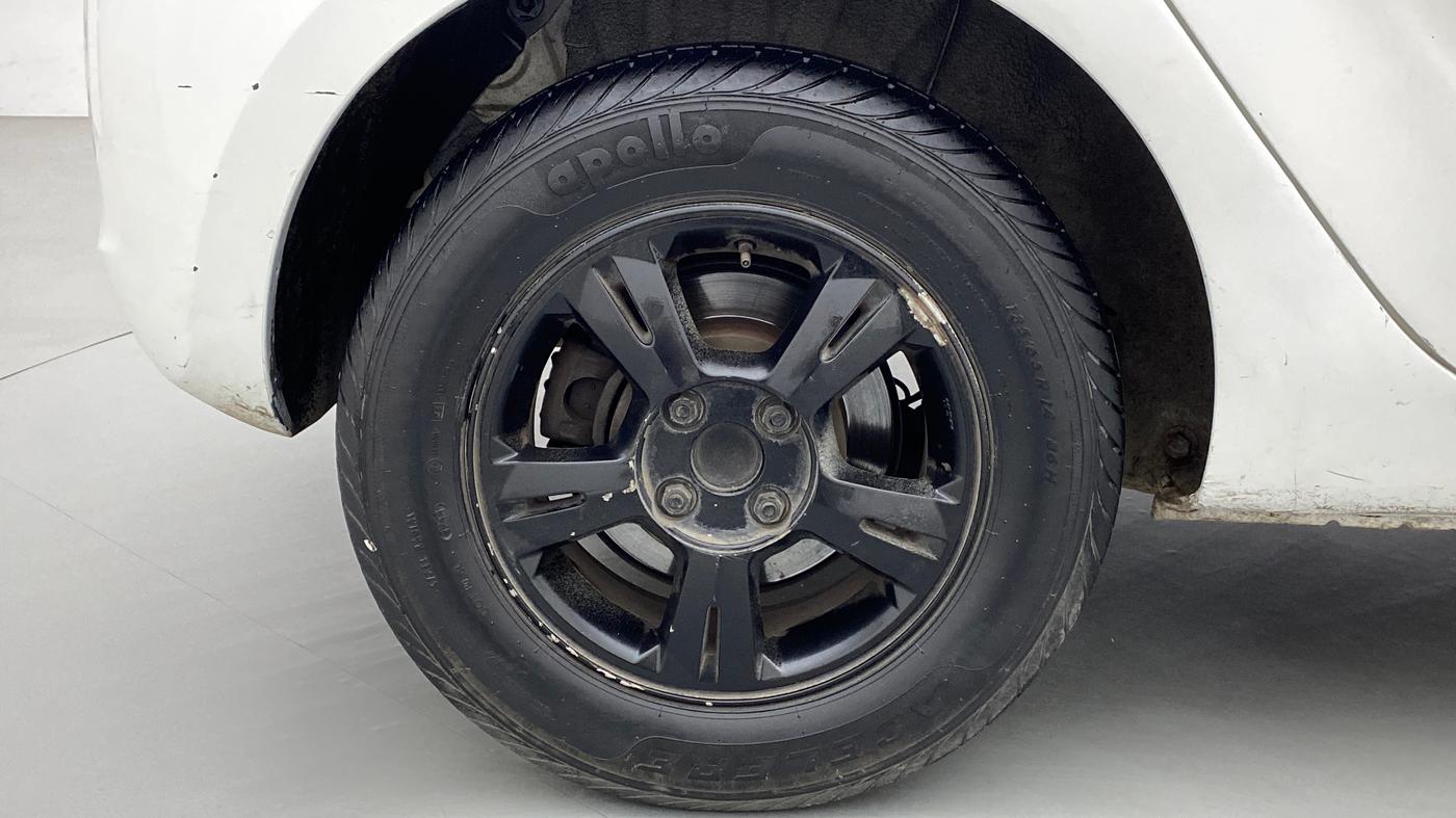 2011 Hyundai i20 ASTA 1.4 AT, Petrol, Automatic, 62,482 km, Right Rear Wheel
