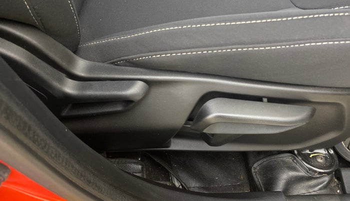 2024 Tata NEXON CREATIVE PLUS 1.2 REVOTRON 6 AMT DT, Petrol, Automatic, 4,273 km, Driver Side Adjustment Panel