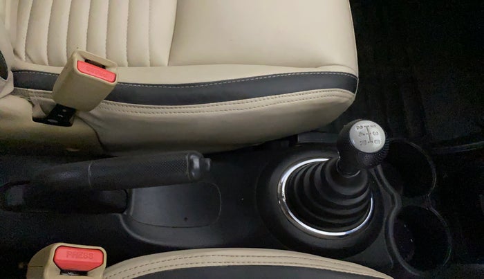 2016 Honda Amaze 1.2L I-VTEC S, Petrol, Manual, 77,460 km, Gear Lever