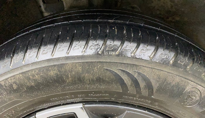 2022 Hyundai VENUE SX 1.0 TURBO, Petrol, Manual, 30,189 km, Left Front Tyre Tread