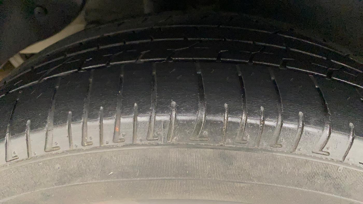 2018 Hyundai Creta SX 1.6 PETROL, Petrol, Manual, 61,248 km, Right Rear Tyre Tread