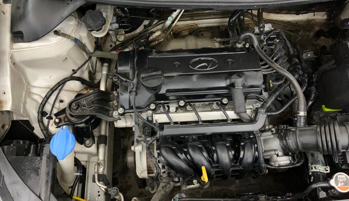 2016 Hyundai Elite i20 MAGNA 1.2, Petrol, Manual, 63,422 km, Engine View - Right