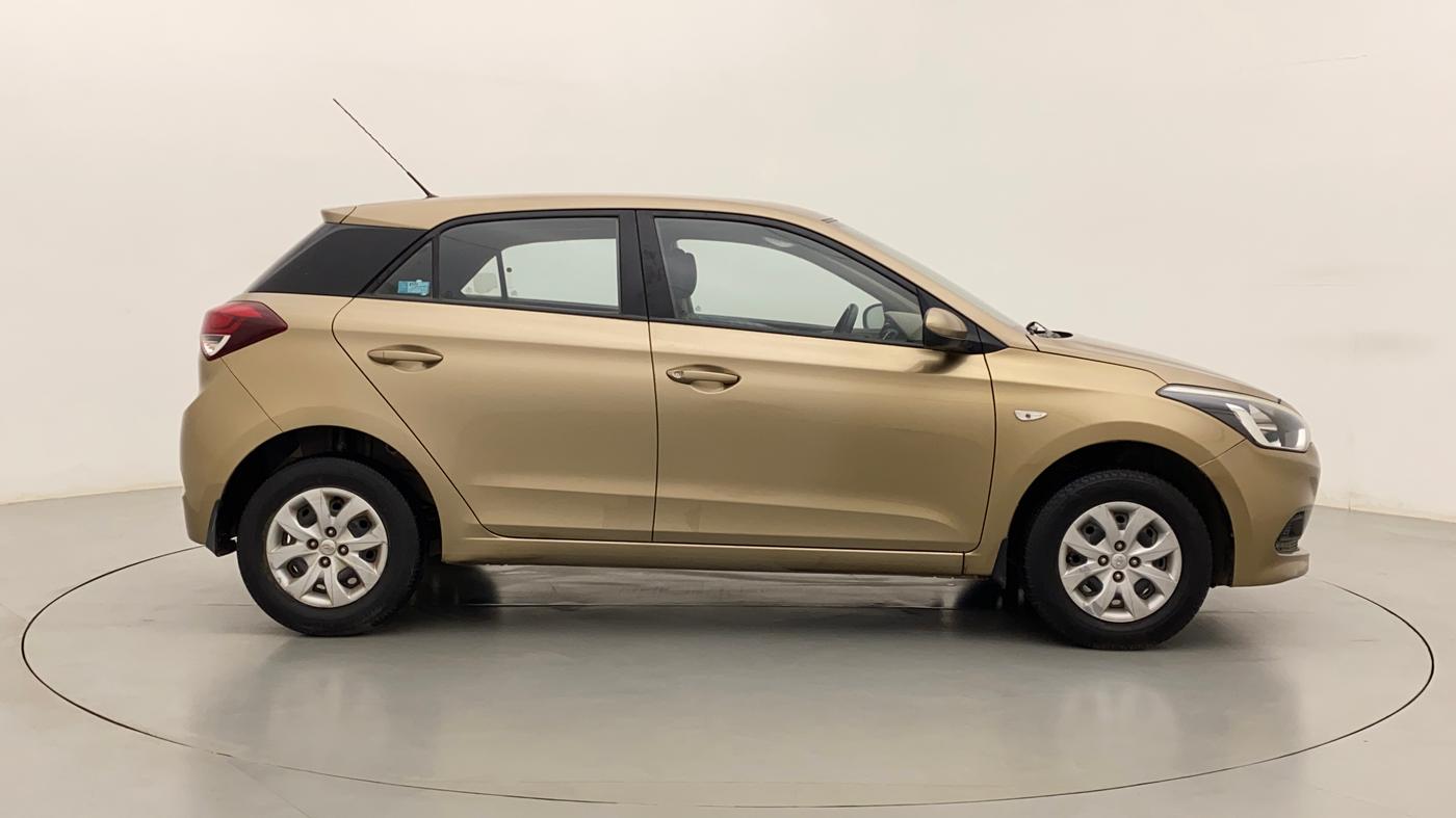 2014 Hyundai Elite i20 MAGNA 1.2, Petrol, Manual, 64,441 km, Right Side View
