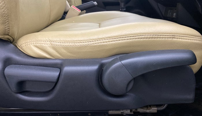 2019 Honda Jazz 1.2L I-VTEC VX, Petrol, Manual, 49,167 km, Driver Side Adjustment Panel