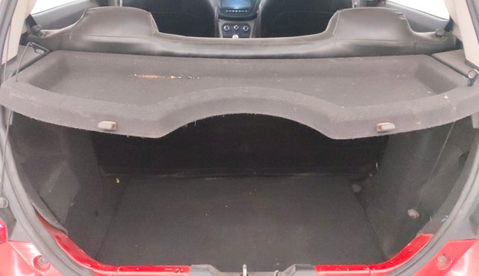 2016 Tata Tiago XZ PETROL, Petrol, Manual, 93,951 km, Boot Inside