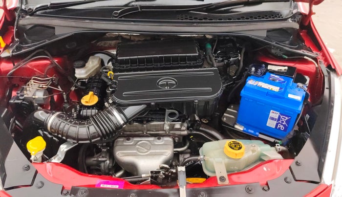 2016 Tata Tiago XZ PETROL, Petrol, Manual, 93,951 km, Engine View