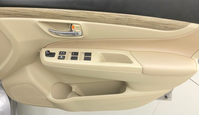 2020 Maruti Ciaz DELTA 1.5 SHVS MT PETROL, Petrol, Manual, 34,904 km, Driver Side Door Panels Control