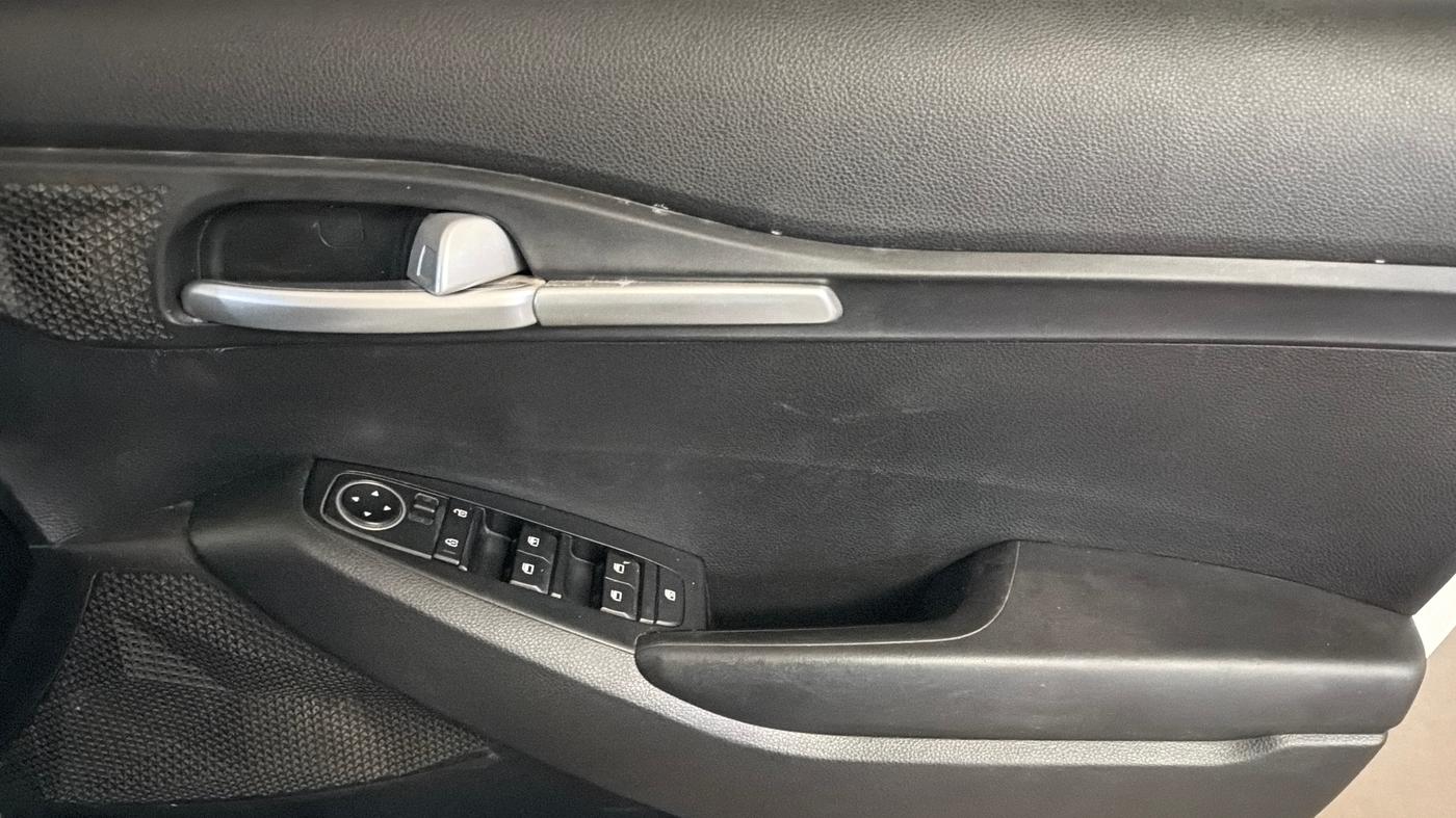 2021 KIA SELTOS HTK 1.5 PETROL, Petrol, Manual, 84,893 km, Driver Side Door Panels Control