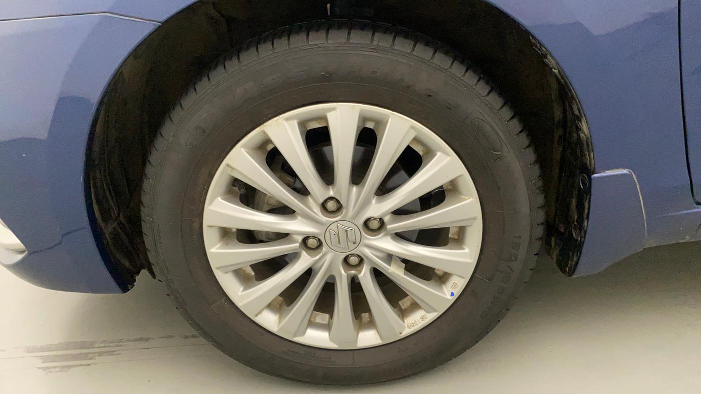 2021 Maruti Ciaz DELTA AT 1.5 SHVS PETROL, Petrol, Automatic, 17,344 km, Left Front Wheel