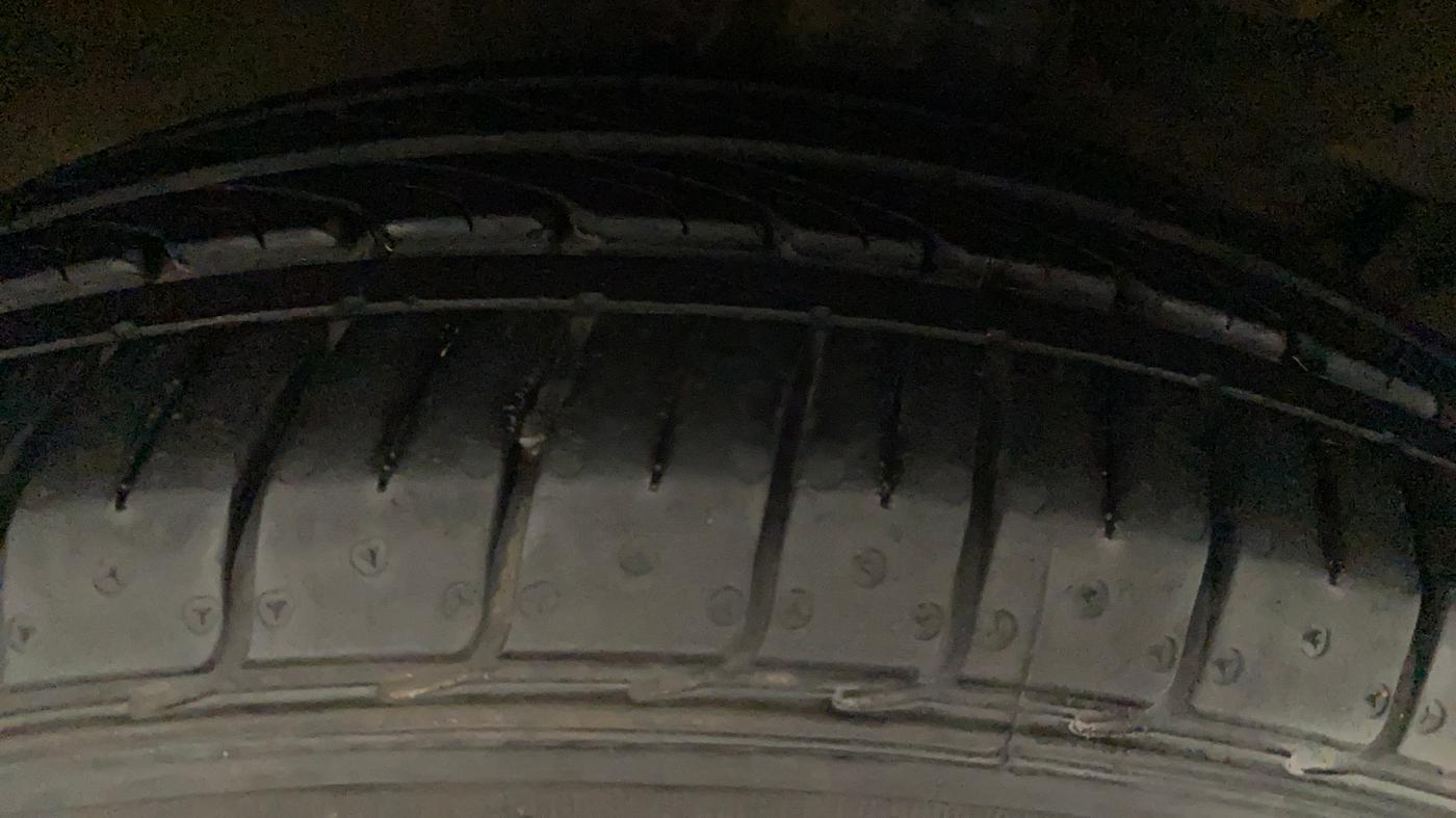 2021 Maruti Ciaz DELTA AT 1.5 SHVS PETROL, Petrol, Automatic, 17,344 km, Right Rear Tyre Tread