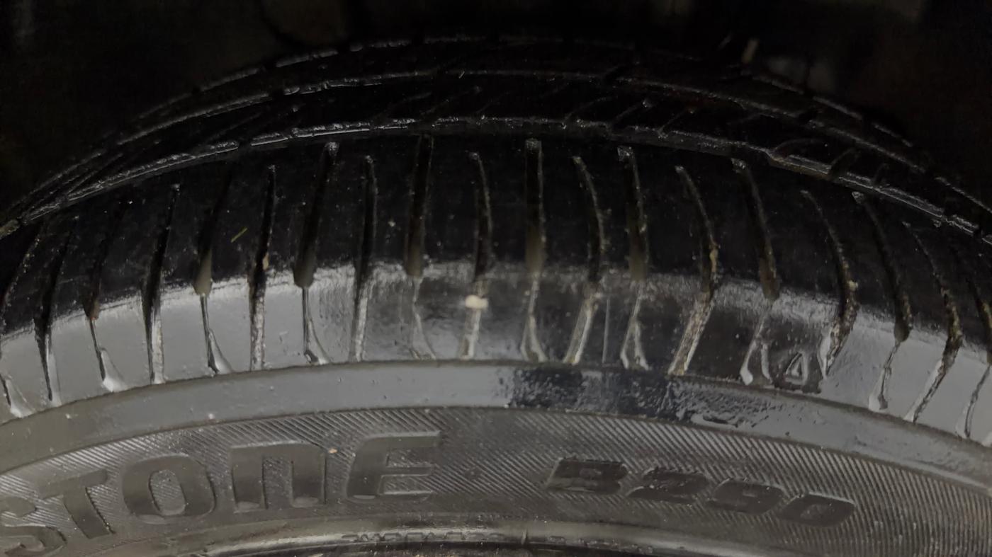 2022 Tata TIGOR XZ PLUS CNG, CNG, Manual, 35,100 km, Right Front Tyre Tread