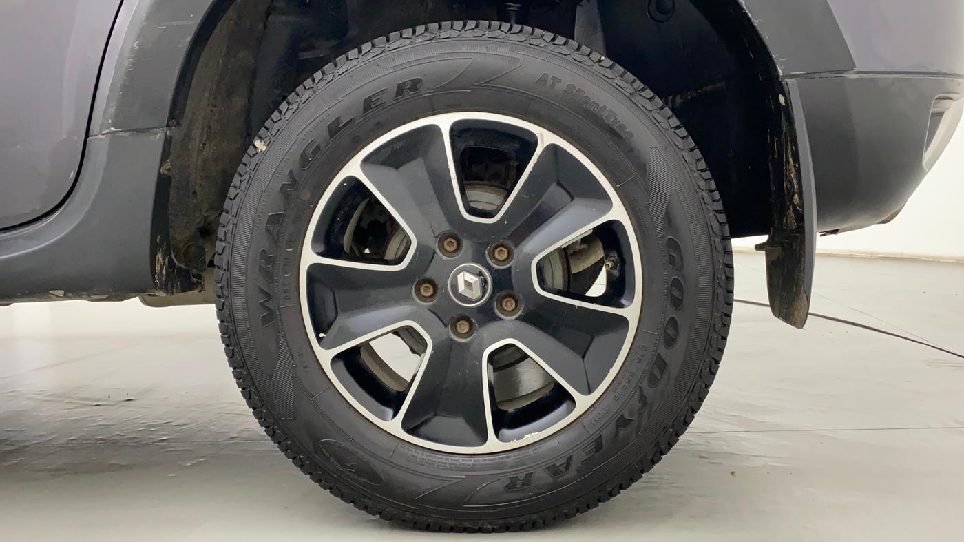 2019 Renault Duster 110 PS RXZ 4X4 MT DIESEL, Diesel, Manual, 1,00,579 km, Left Rear Wheel