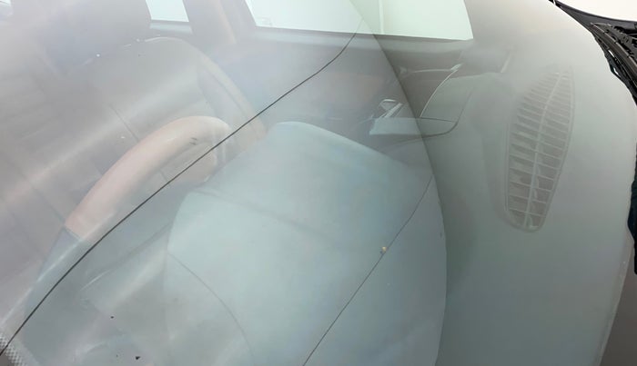 2019 Renault Duster 110 PS RXZ 4X4 MT DIESEL, Diesel, Manual, 1,00,579 km, Front windshield - Minor spot on windshield