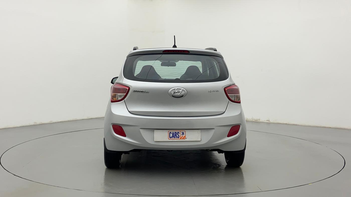 2016 Hyundai Grand i10 SPORTS 1.2 VTVT, Petrol, Manual, 20,564 km, Back/Rear