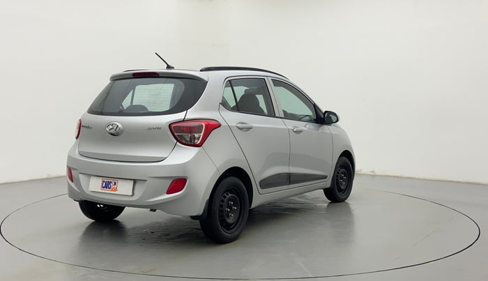 2016 Hyundai Grand i10 SPORTS 1.2 VTVT, Petrol, Manual, 20,564 km, Right Back Diagonal