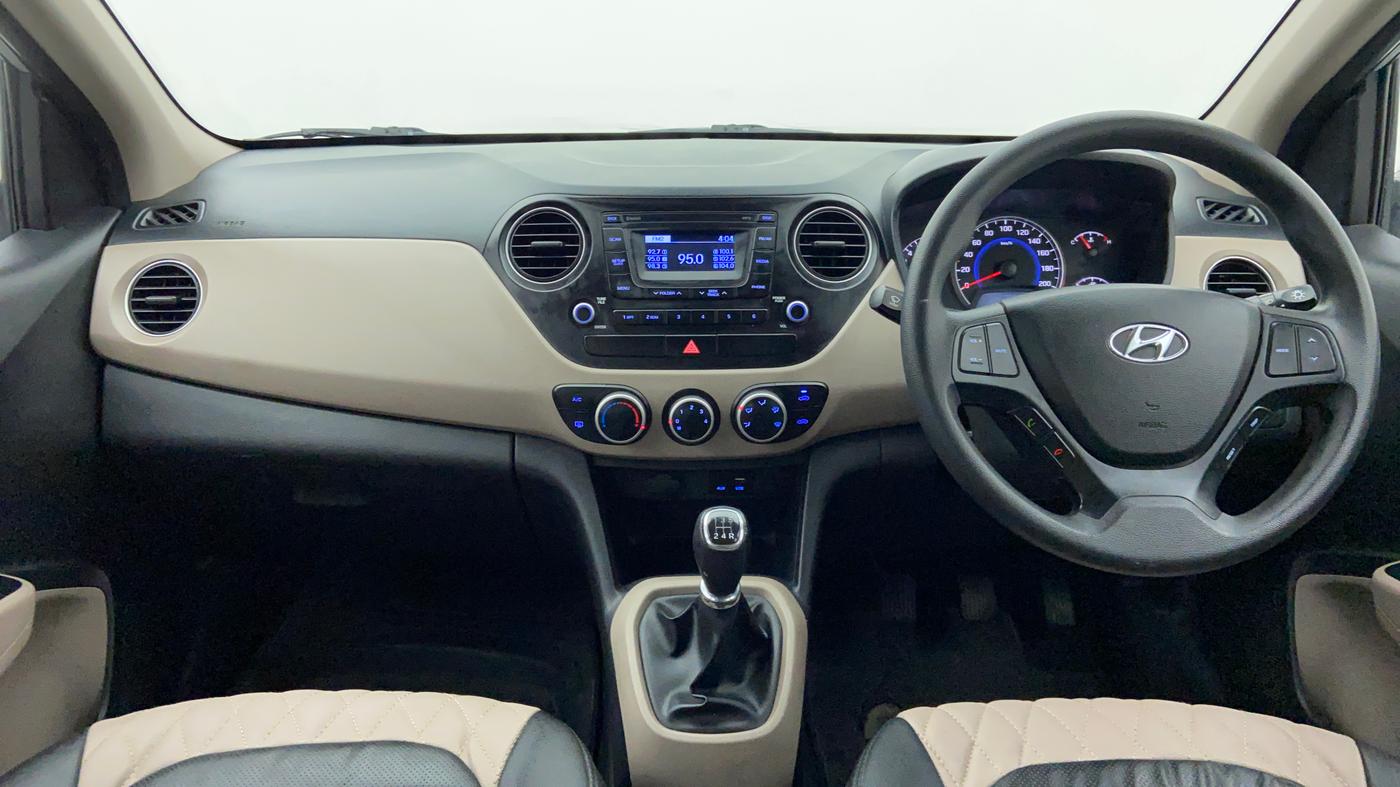 2016 Hyundai Grand i10 SPORTS 1.2 VTVT, Petrol, Manual, 20,564 km, Dashboard