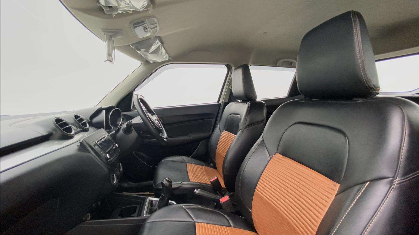 2018 Maruti Swift VXI D, Petrol, Manual, 23,332 km, Right Side Front Door Cabin