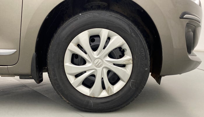 2018 Maruti Swift VXI D, Petrol, Manual, 23,332 km, Right Front Wheel