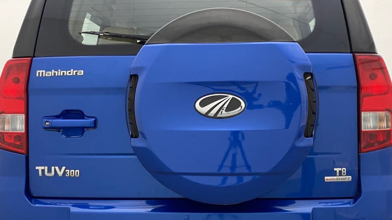 2015 Mahindra TUV300 T8 AT, Diesel, Automatic, 50,642 km, Spare Tyre