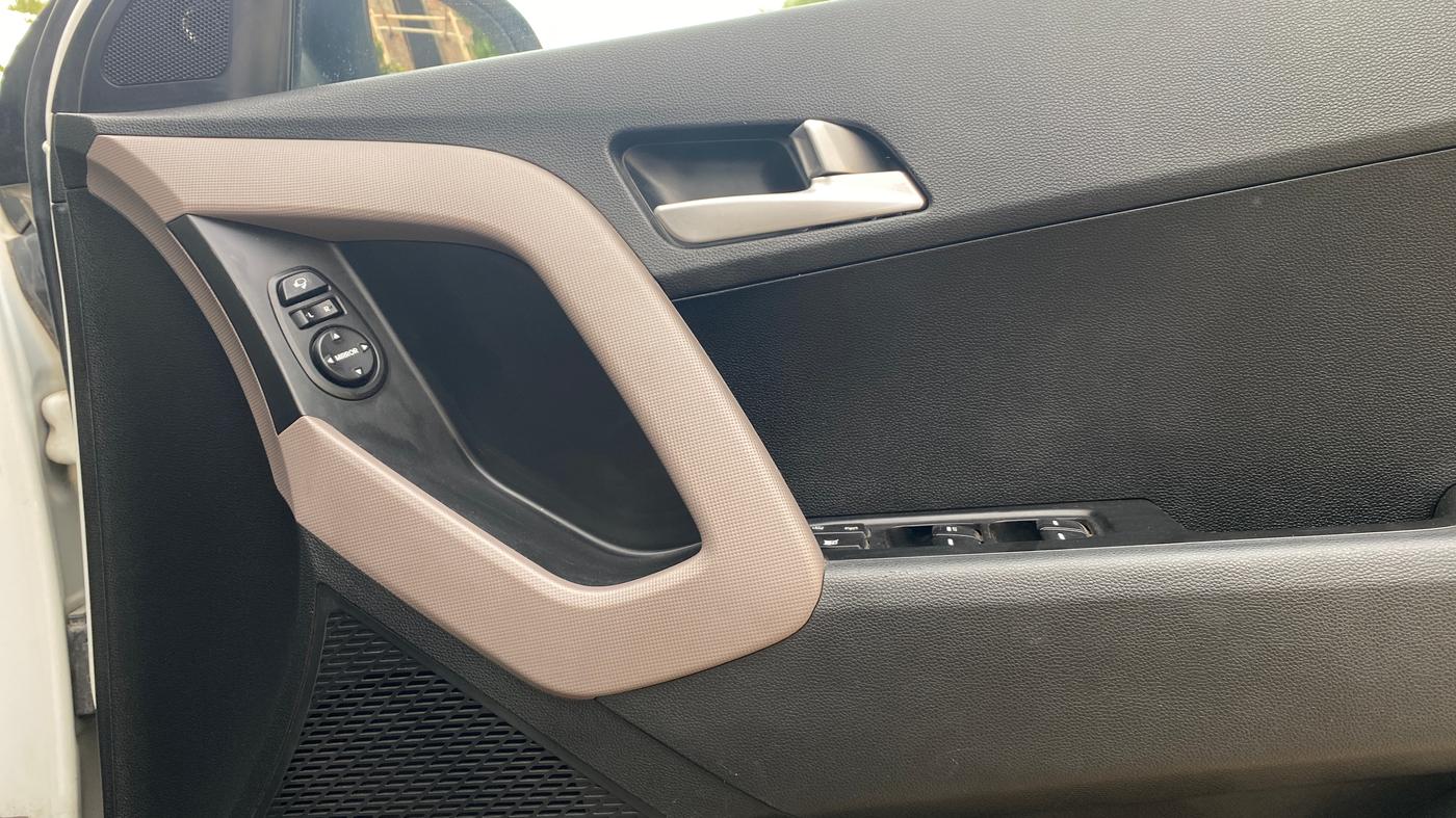 2019 Hyundai Creta SX 1.6 PETROL, Petrol, Manual, 30,749 km, Driver Side Door Panels Control
