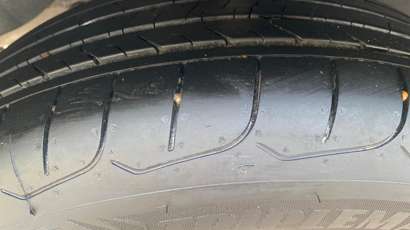 2019 Hyundai Creta SX 1.6 PETROL, Petrol, Manual, 30,749 km, Right Rear Tyre Tread