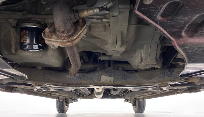2015 Maruti Swift VXI D, Petrol, Manual, 43,837 km, Front Underbody