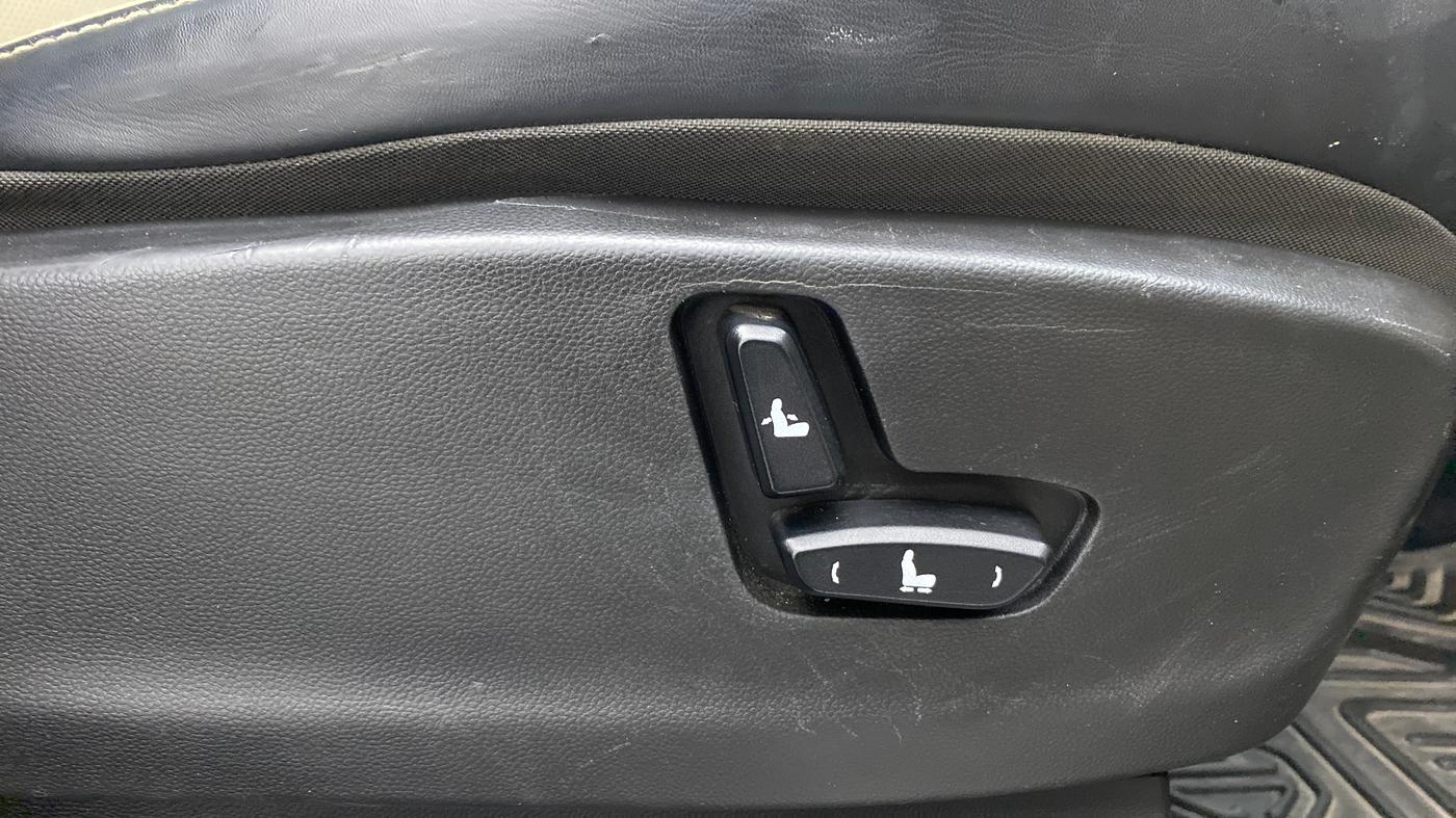 2021 MG HECTOR SHARP 2.0 DIESEL, Diesel, Manual, 94,595 km, Driver Side Adjustment Panel