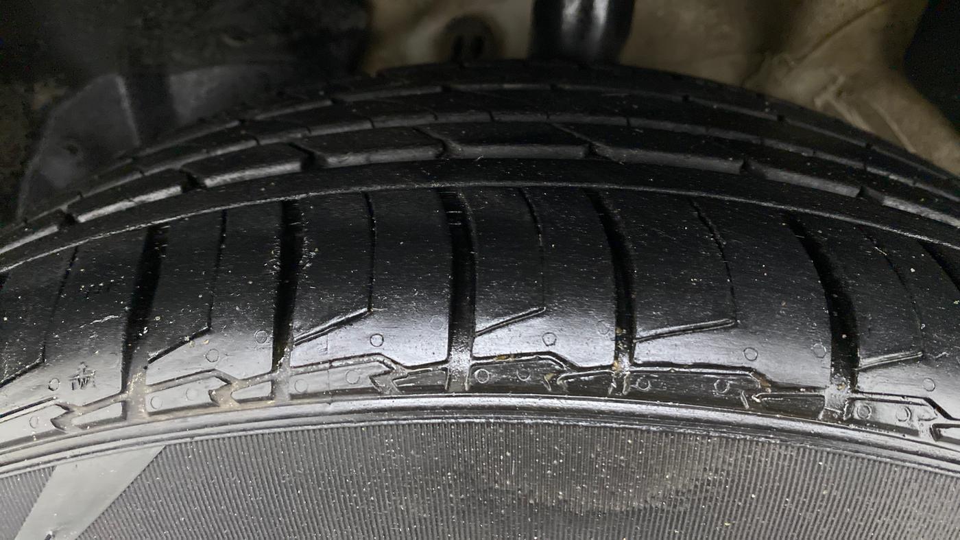 2021 MG HECTOR SHARP 2.0 DIESEL, Diesel, Manual, 94,595 km, Left Front Tyre Tread