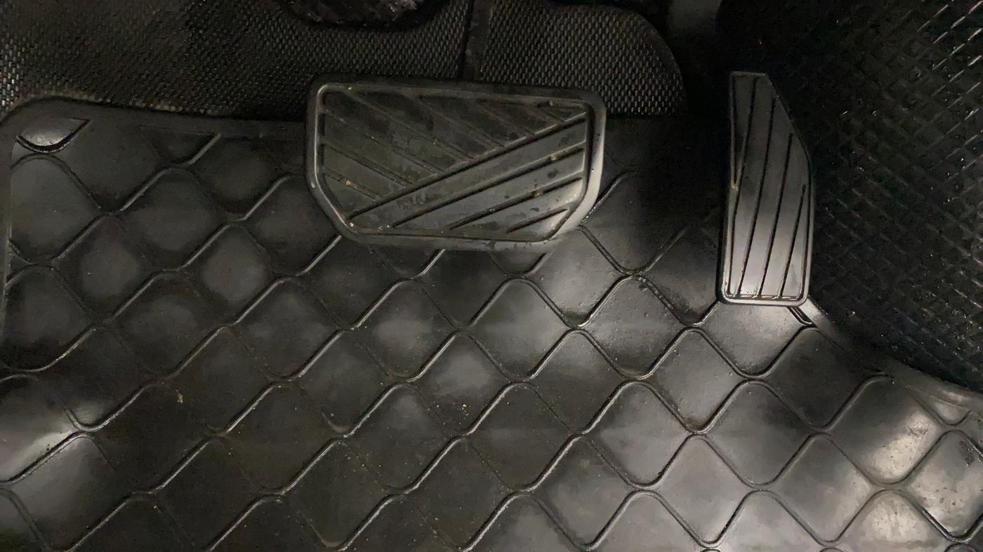 2017 Maruti Celerio VXI AMT, Petrol, Automatic, 98,251 km, Pedals