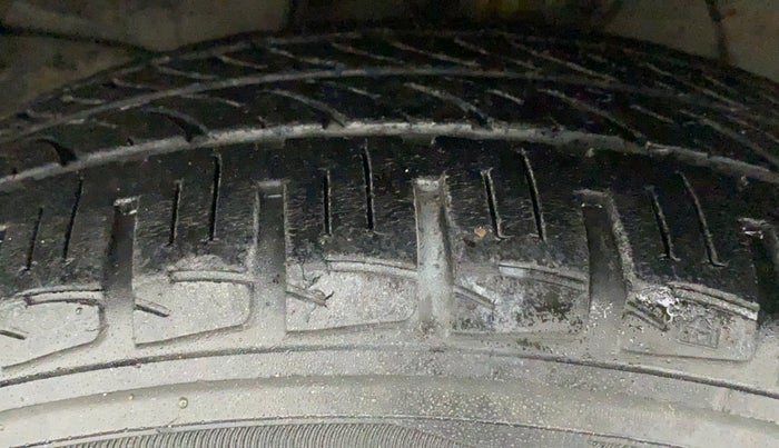 2015 Honda City 1.5L I-VTEC SV CVT, Petrol, Automatic, 86,048 km, Left Front Tyre Tread