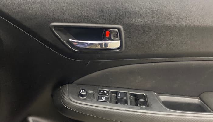 2022 Maruti Swift VXI AMT, Petrol, Automatic, 36,968 km, Driver Side Door Panels Control