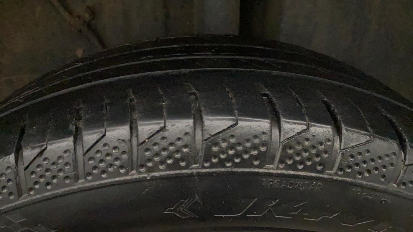 2022 Tata PUNCH CREATIVE 1.2 MT KAZIRANGA EDITION , Petrol, Manual, 97,719 km, Left Rear Tyre Tread