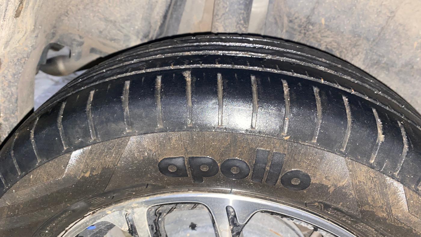 2021 Maruti Swift ZXI PLUS, Petrol, Manual, 25,609 km, Right Rear Tyre Tread