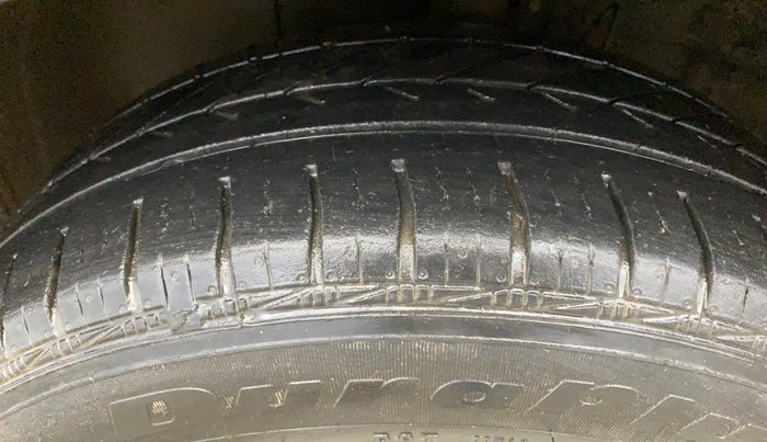 2019 Hyundai Verna 1.4 EX PETROL, Petrol, Manual, 78,942 km, Left Front Tyre Tread