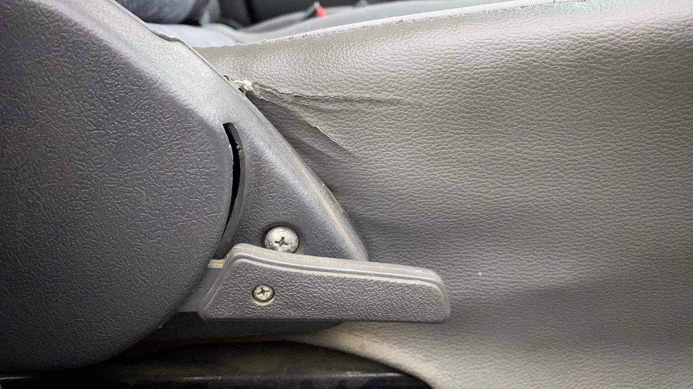 2010 Maruti Alto LXI, Petrol, Manual, 97,581 km, Driver Side Adjustment Panel