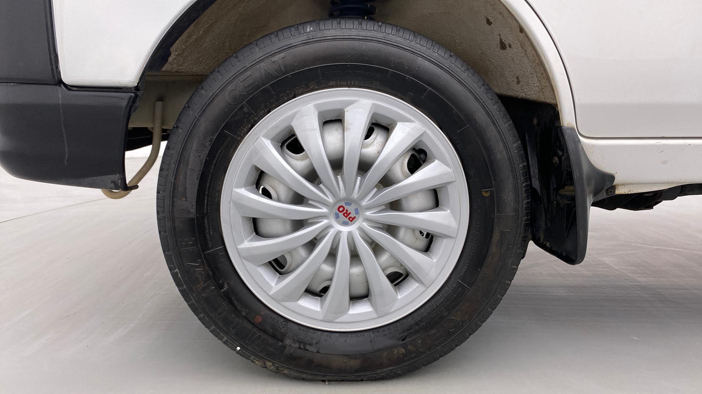 2020 Maruti Eeco 5 STR WITH AC PLUSHTR, Petrol, Manual, 20,549 km, Left Front Wheel