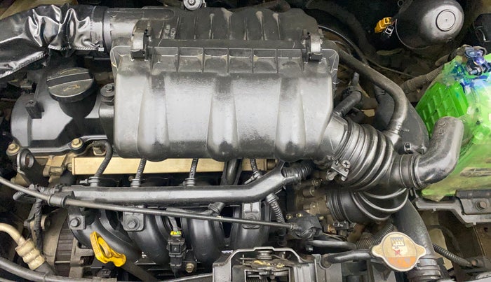 2013 Hyundai i10 MAGNA 1.2, Petrol, Manual, 79,492 km, Engine View