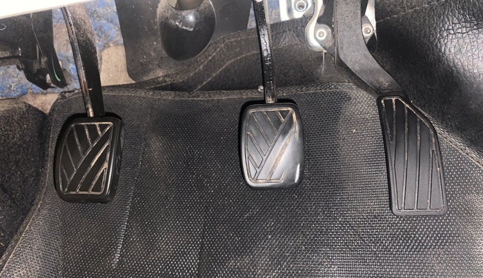 2013 Maruti Swift Dzire VXI, Petrol, Manual, 66,792 km, Pedals