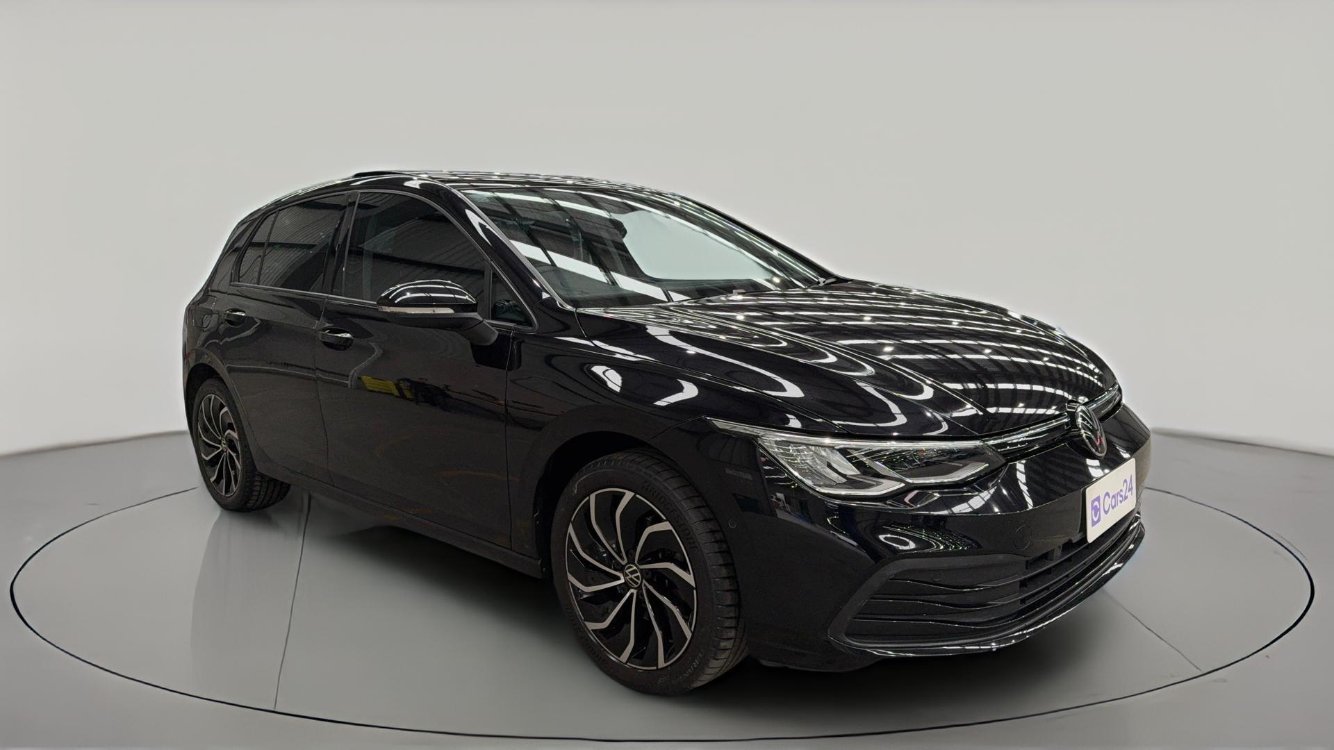 Volkswagen Golf image