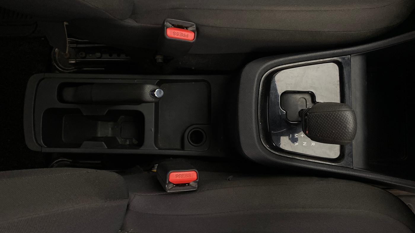 2023 Tata PUNCH ADVENTURE AMT, Petrol, Automatic, 26,554 km, Gear Lever