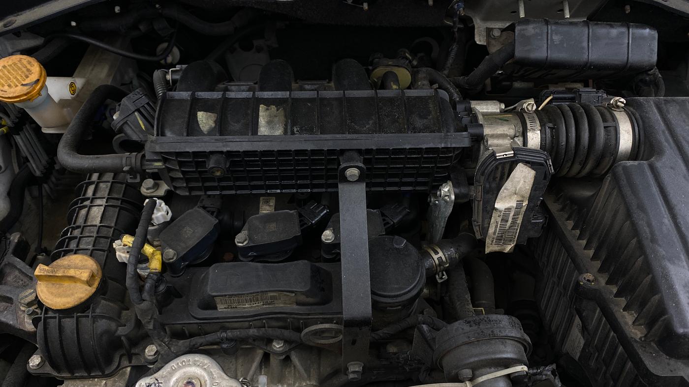 2023 Tata PUNCH ADVENTURE AMT, Petrol, Automatic, 26,554 km, Engine View