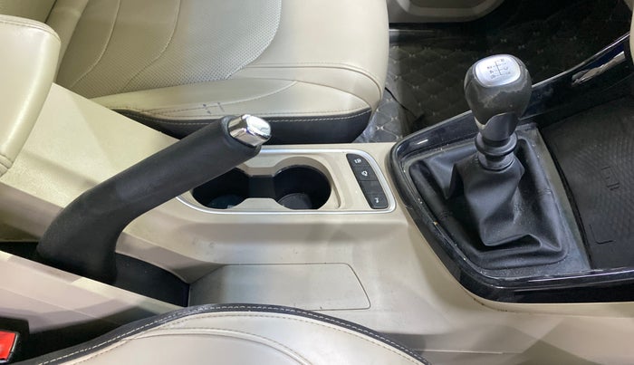 2021 MG HECTOR SHARP HYBRID 1.5 PETROL, Petrol, Manual, 40,268 km, Gear Lever