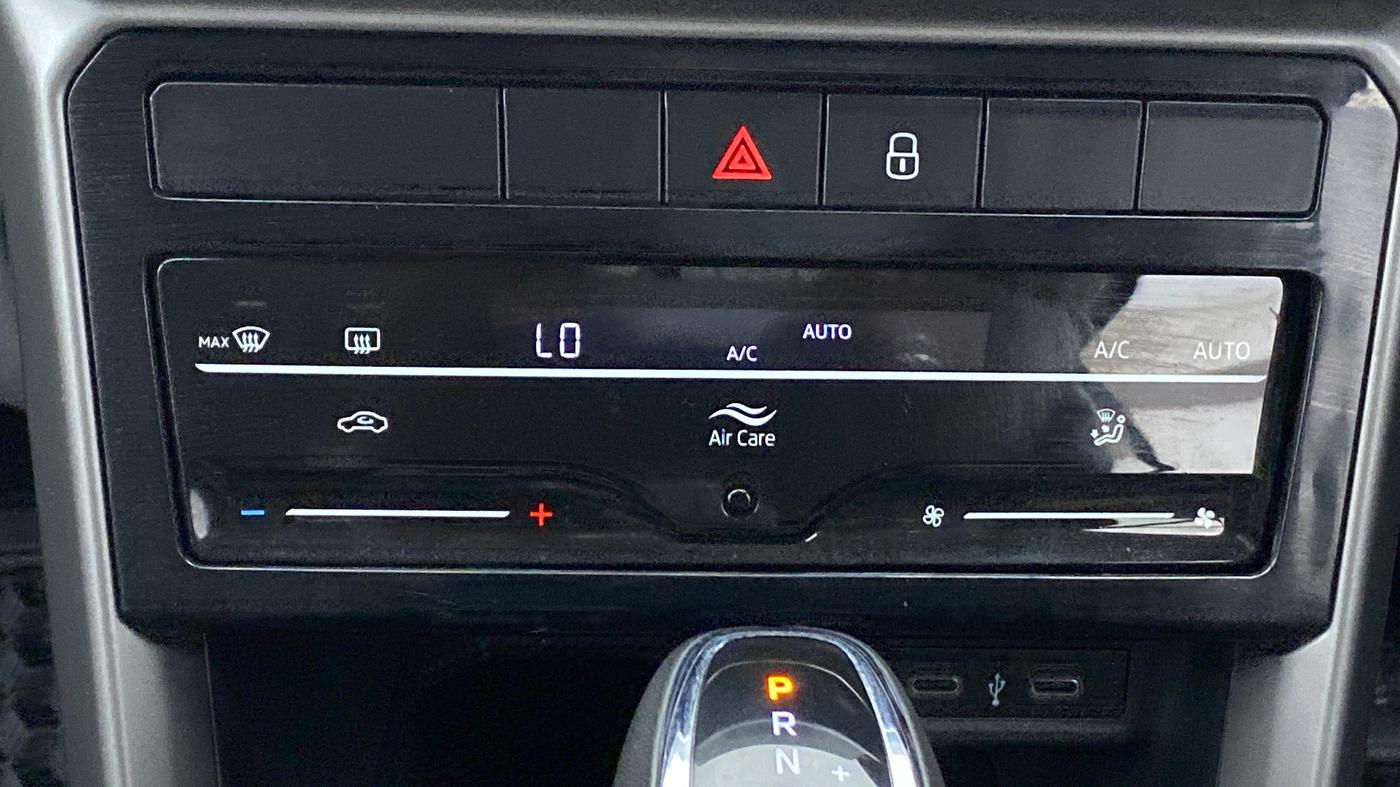 2021 Skoda KUSHAQ AMBITION 1.0 TSI AT, Petrol, Automatic, 8,956 km, Automatic Climate Control