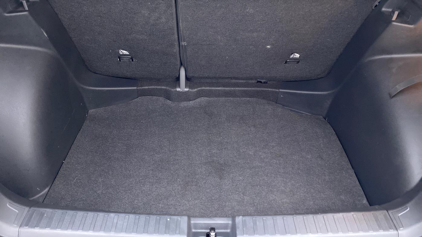2021 Skoda KUSHAQ AMBITION 1.0 TSI AT, Petrol, Automatic, 8,956 km, Boot Inside