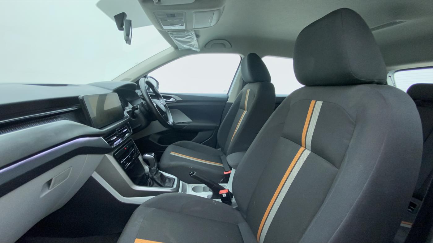 2021 Skoda KUSHAQ AMBITION 1.0 TSI AT, Petrol, Automatic, 8,956 km, Right Side Front Door Cabin