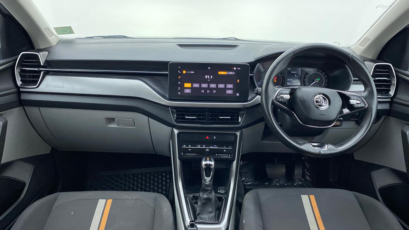 2021 Skoda KUSHAQ AMBITION 1.0 TSI AT, Petrol, Automatic, 8,956 km, Dashboard