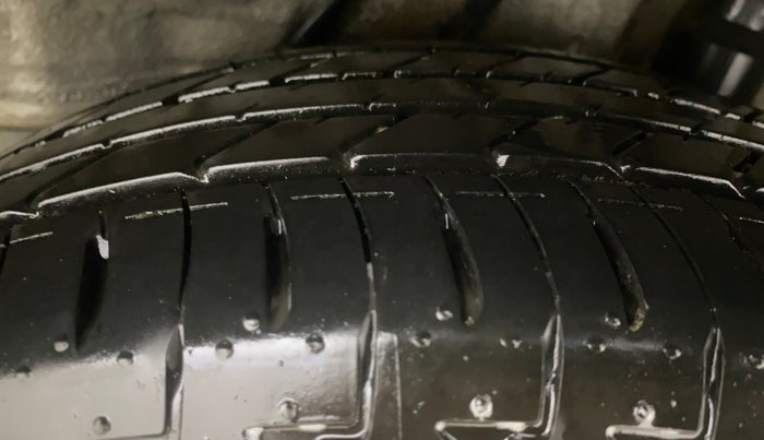 2016 Honda BR-V 1.5L I-VTEC V CVT, Petrol, Automatic, 53,273 km, Left Rear Tyre Tread